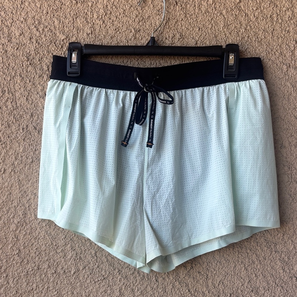 Running shorts